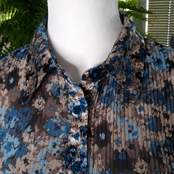 APT 9 floral patterned buttondown ribbed blouse - Picture 6 of 10